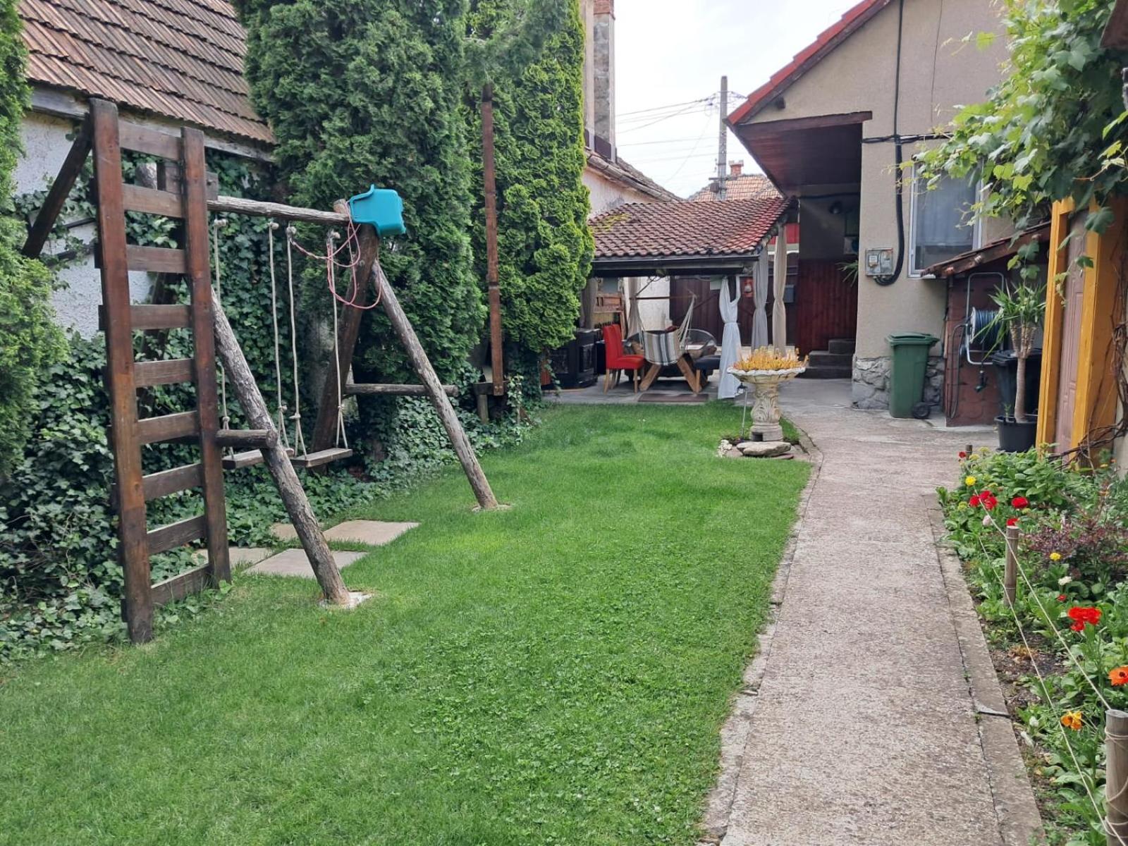 Home Of Art Rîşnov Dış mekan fotoğraf